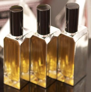 ERIK ZWAGA GEURENGOEROE EDITIONS RARE HISTOIRES DE PARFUMS