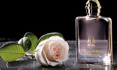 ERIK ZWAGA GEURENGOEROE DELICATE ROSE TRUSSARDI MOOD