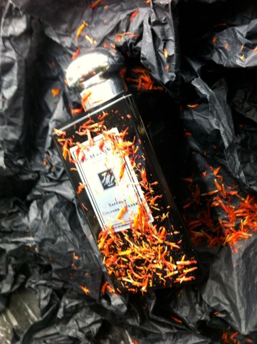 ERIK ZWAGA GEURENGOEROE SAFFRON JO MALONE 3