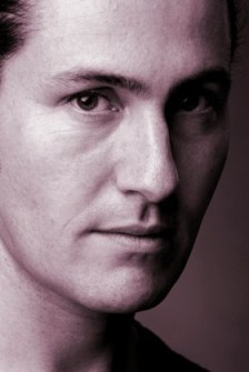 ERIK ZWAGA GEURENGOEROE AMETHYSTE OLIVER DURBANO PERFUMER + FLACON