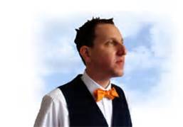 ERIK ZWAGA GEURENGOEROE MOON BLOOM HIRAM GREEN (PERSON)