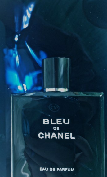BLEU DE CHANEL EAU DE PARFUM 1