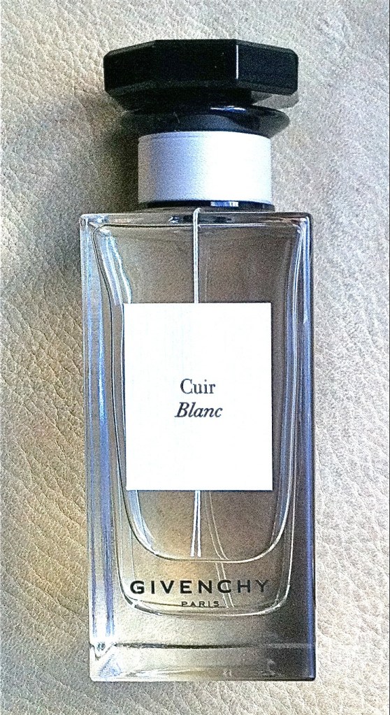 CUIR BLANC ATELIER GIVENCHY