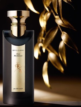 EAU PARFUMEE AU THE NOIR FLACON
